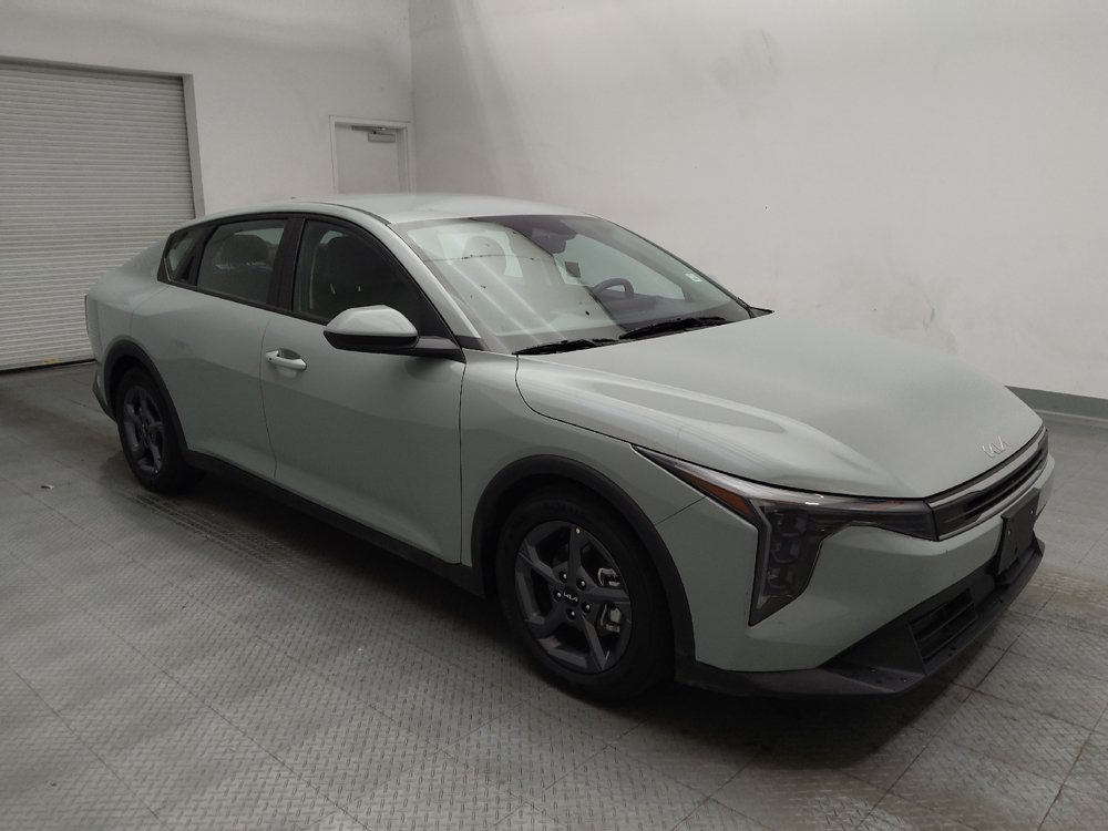 Used 2025 Kia K4 FWD image 13
