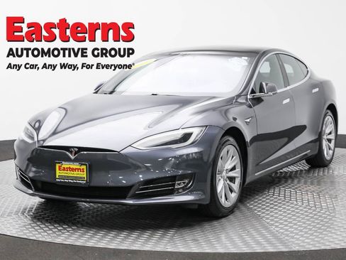 Used 2018 Tesla Model S 75D image 1