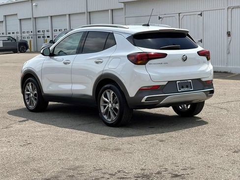 Certified 2023 Buick Encore GX Essence w/ Experience Buick Package FWD image 5