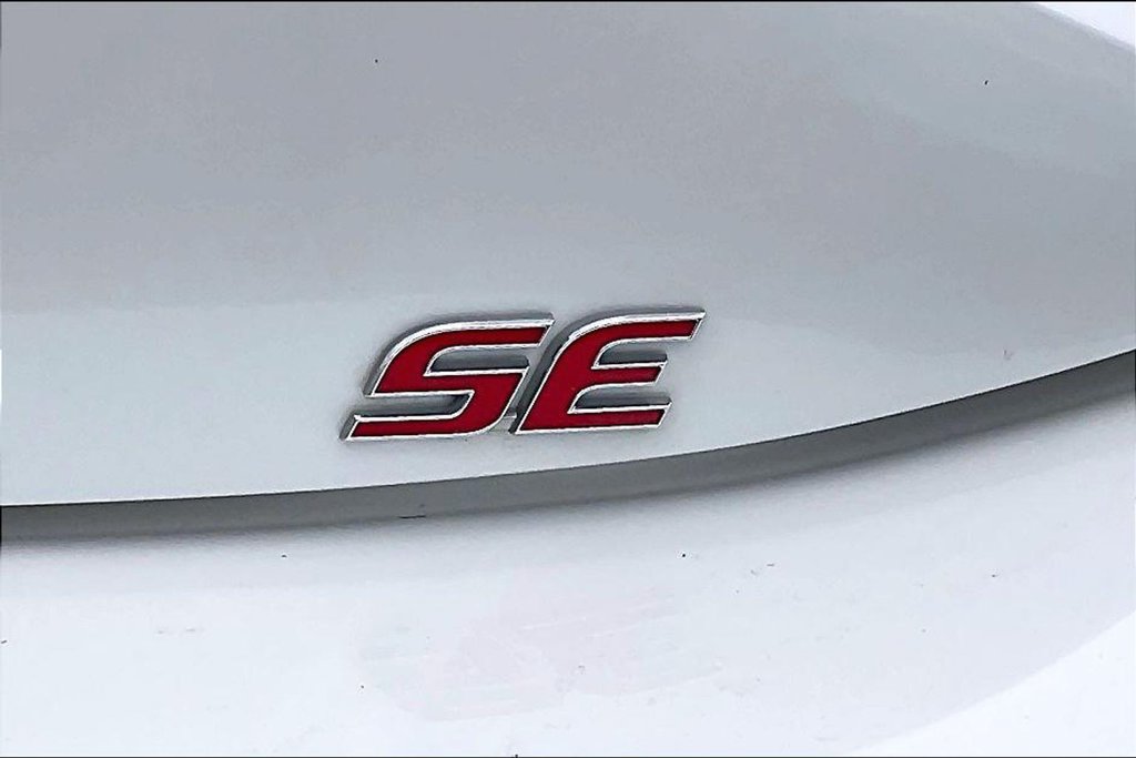 Used 2019 Toyota Corolla SE FWD image 9