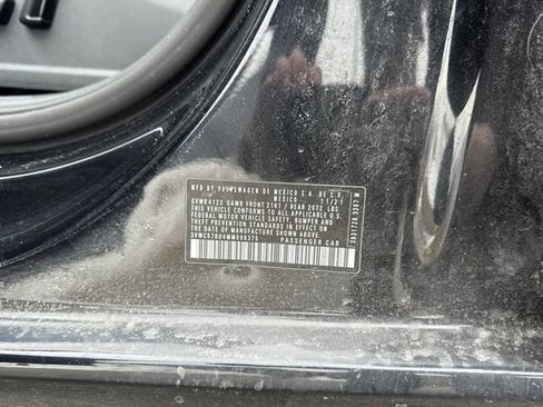 Used 2021 Volkswagen Jetta SE image 32