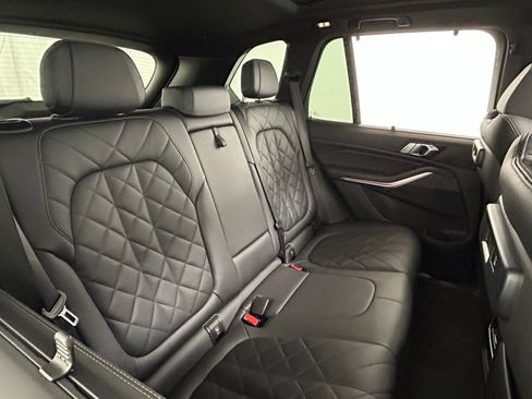 Used 2023 BMW X5 xDrive40i image 41