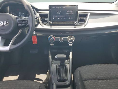 Used 2021 Kia Rio S FWD image 15