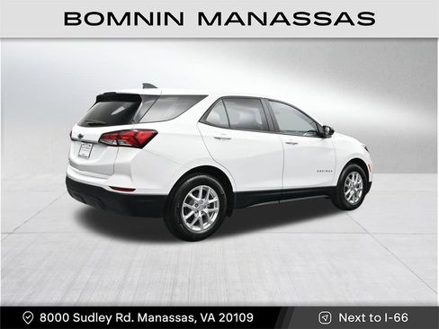 Used 2022 Chevrolet Equinox LS w/ LS Convenience Package FWD image 5