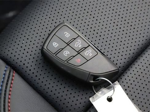 Used 2024 Chevrolet Silverado EV RST image 35