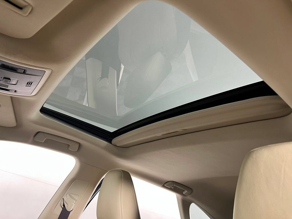 Used 2018 Lexus RX 350L AWD image 24