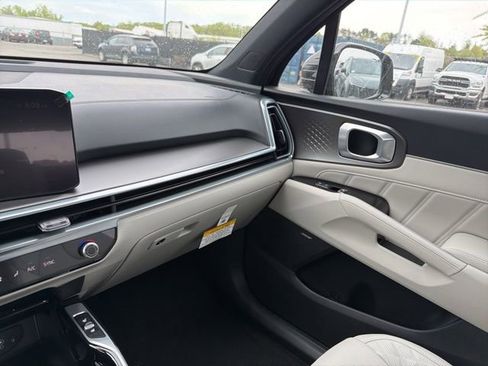 New 2026 Kia Sorento SX Prestige AWD/4WD image 23