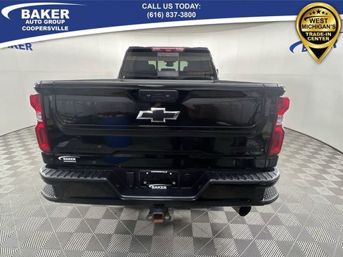 Used 2024 Chevrolet Silverado 2500 High Country w/ High Country Premium Package image 8