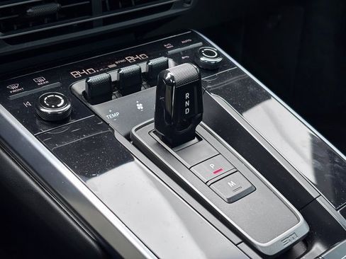 Used 2021 Porsche 911 Carrera S image 21