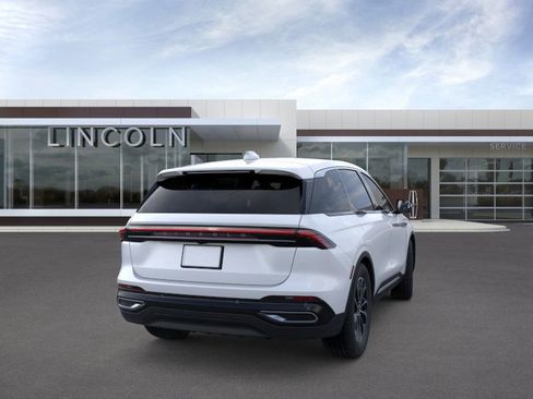New 2026 Lincoln Nautilus Premier AWD/4WD image 8