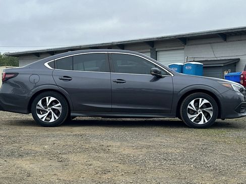Used 2022 Subaru Legacy Premium AWD/4WD image 3