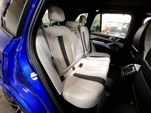 Used 2023 BMW X5 M w/ Competition Package image 21