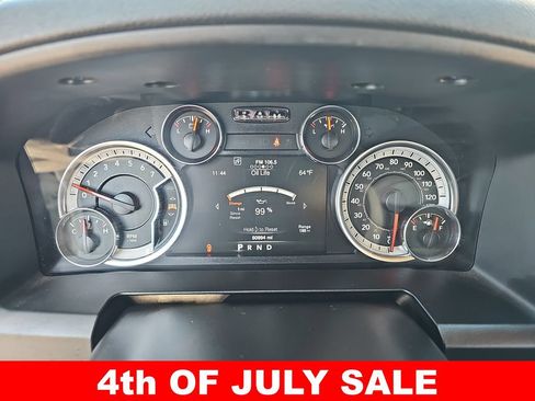 Used 2022 RAM 1500 Classic SLT w/ Electronics Group AWD/4WD image 33