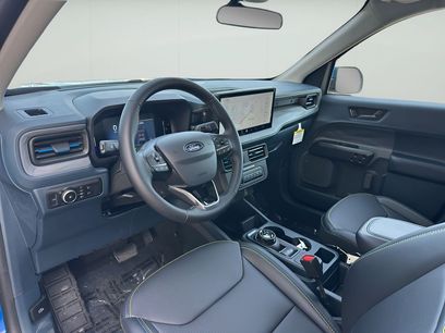 New 2025 Ford Maverick Lobo