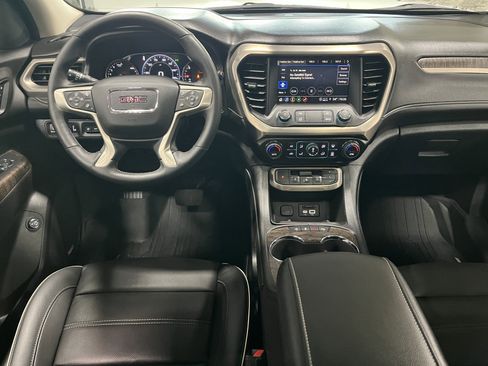 Certified 2023 GMC Acadia Denali w/ Black Diamond Edition AWD/4WD image 12