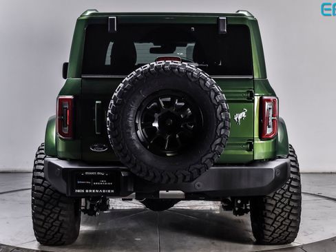 Used 2025 Ford Bronco Outer Banks image 5