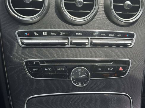 Used 2015 Mercedes-Benz C 300 4MATIC Sedan image 31