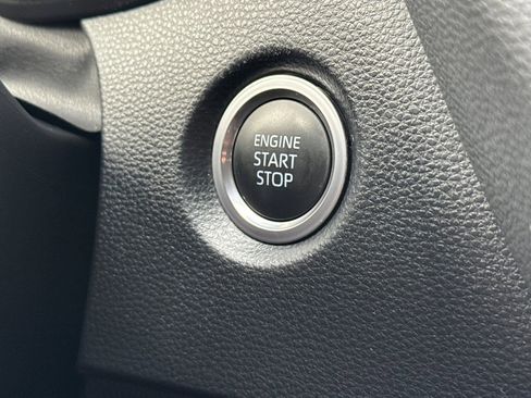 Used 2019 Toyota Corolla XSE image 33