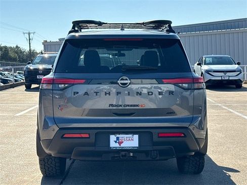Certified 2024 Nissan Pathfinder Rock Creek image 8