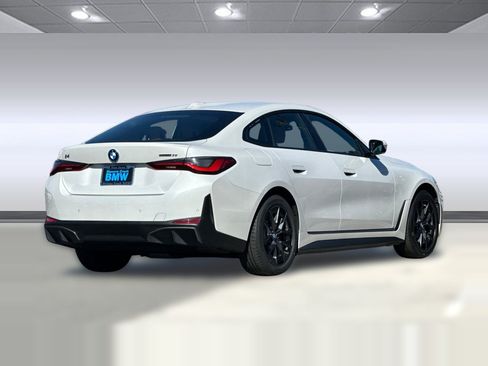 Used 2023 BMW i4 eDrive35 w/ Premium Package RWD image 8