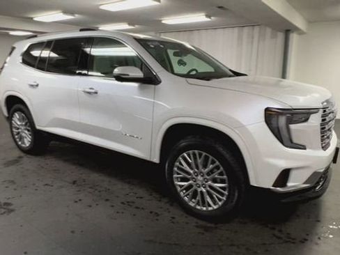 Certified 2025 GMC Acadia Denali AWD/4WD image 2
