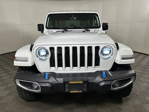 Used 2023 Jeep Wrangler Unlimited Sahara w/ Cold Weather Group image 8