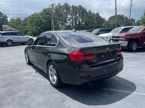 Used 2017 BMW 330i Sedan w/ Driver Assistance Package RWD image 8