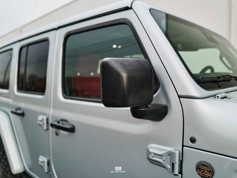 Used 2024 Jeep Wrangler Unlimited Rubicon 392 image 19