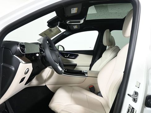 Certified 2026 Mercedes-Benz GLC 300 4MATIC image 3