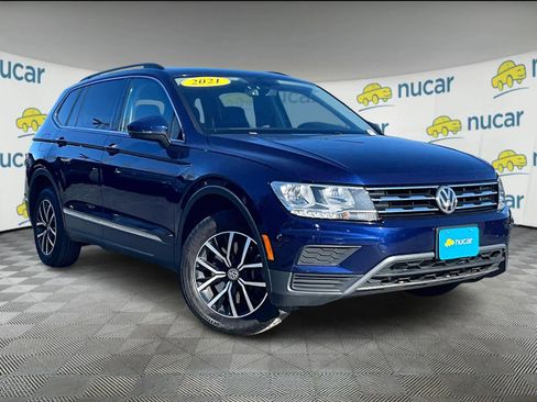 Used 2021 Volkswagen Tiguan SE w/ Panoramic Sunroof Package image 1