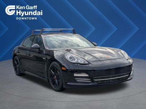 Used 2013 Porsche Panamera 4 Platinum Edition image 1