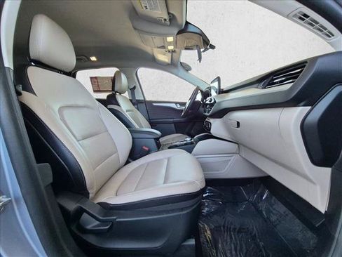 Used 2022 Ford Escape SEL w/ Technology Package AWD/4WD image 20