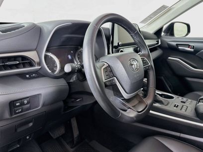 Certified 2026 Toyota Highlander XLE