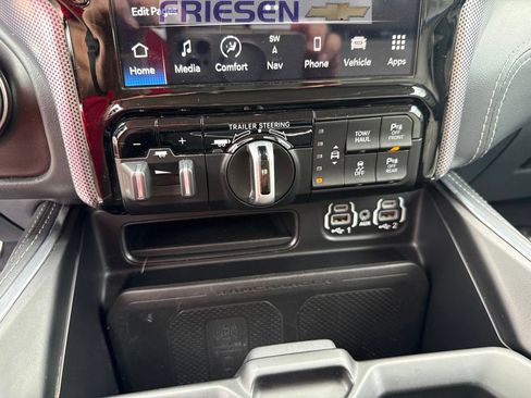 Used 2023 RAM 1500 Limited AWD/4WD image 25