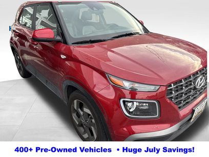 Used 2021 Hyundai Venue SEL w/ Premium Package