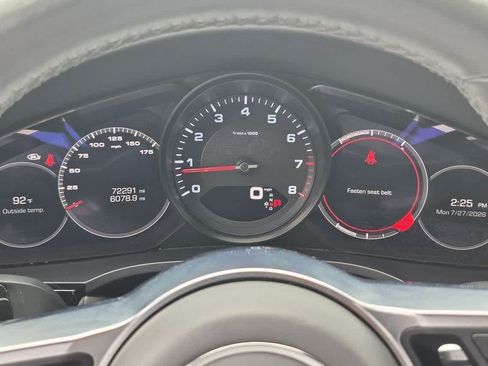 Used 2020 Porsche Cayenne AWD/4WD image 33