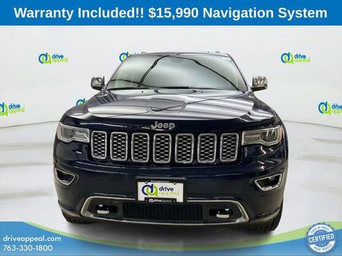 Used 2017 Jeep Grand Cherokee Overland image 2