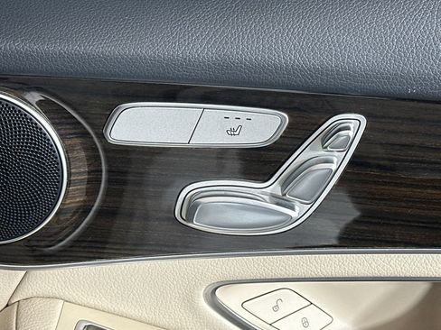 Certified 2022 Mercedes-Benz GLC 300 image 16