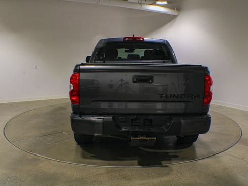 Used 2021 Toyota Tundra Limited w/ Limited Premium Package AWD/4WD image 4