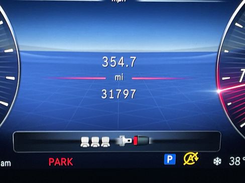 Certified 2023 Mercedes-Benz GLC 300 4MATIC image 26