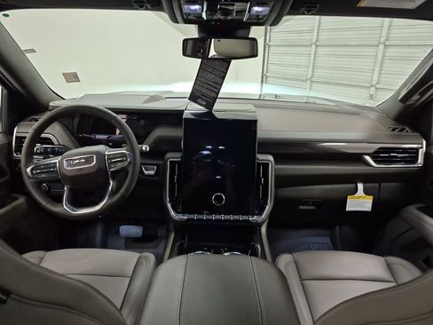 New 2026 GMC Yukon XL Elevation w/ LPO, Floor Liner Package image 21