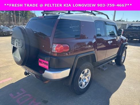 Used 2008 Toyota FJ Cruiser 2WD image 5
