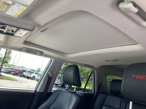 Used 2020 Toyota 4Runner TRD Pro AWD/4WD image 12