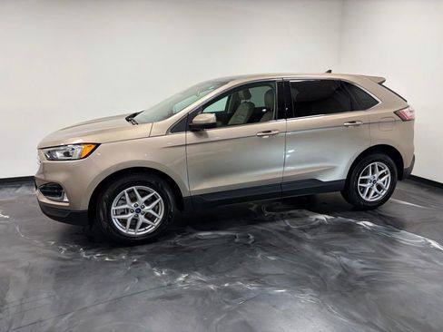 Used 2021 Ford Edge SEL w/ Convenience Package image 21