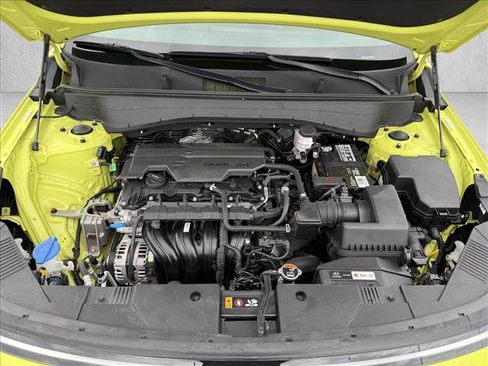 Used 2025 Hyundai Kona SEL FWD image 24