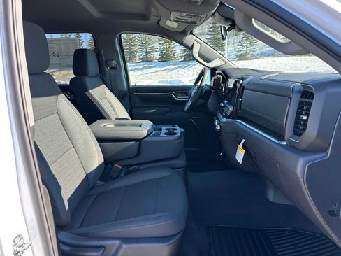 New 2026 GMC Sierra 1500 Elevation image 9