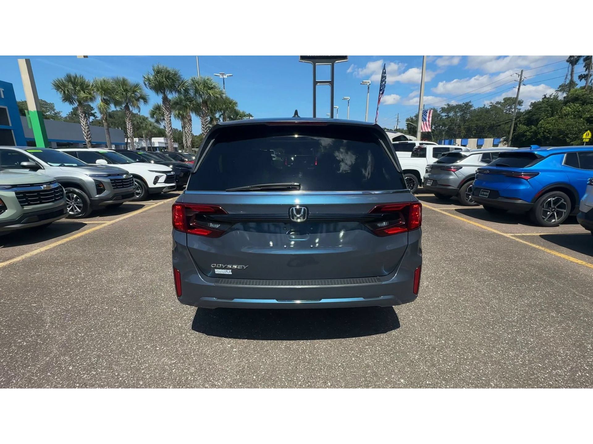 Used 2025 Honda Odyssey EX-L image 3