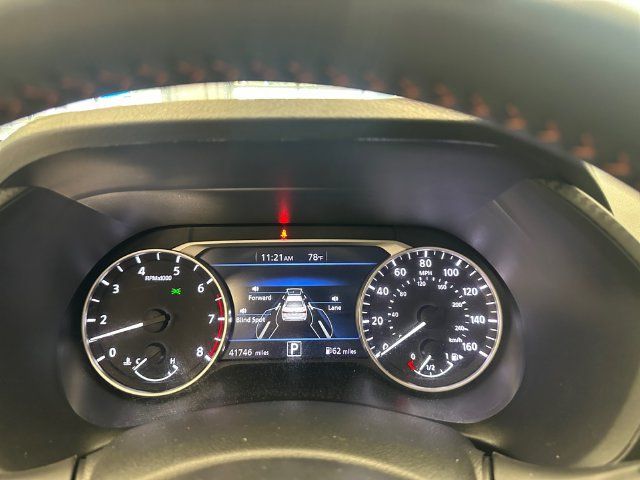 Used 2025 Nissan Sentra SR FWD image 23