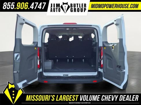 Used 2024 Ford Transit 350 XLT image 6