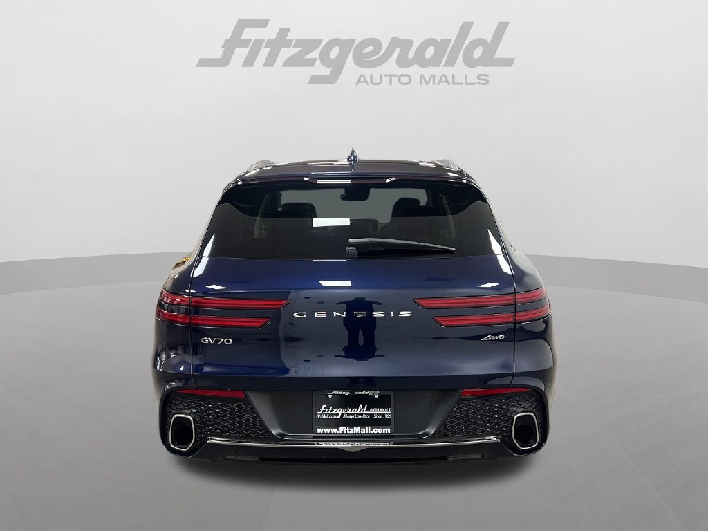 Used 2025 Genesis GV70 2.5T AWD/4WD image 4